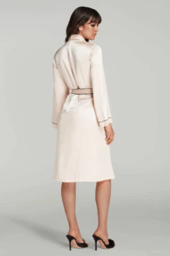 AGENT PROVOCATEUR Classic Silk Dressing Gown 16 AGENT PROVOCATEUR Classic Silk Dressing Gown -Fashion Lingerie Store agent provocateur classic dressing gown 2023 4