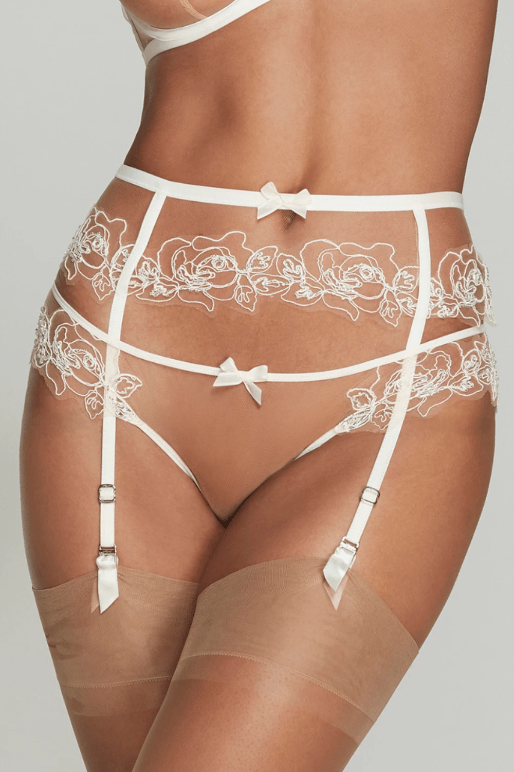 AGENT PROVOCATEUR Lindie Suspender Belt Ivory 6 AGENT PROVOCATEUR Lindie Suspender Belt Ivory - Image 4