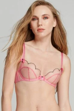 AGENT PROVOCATEUR Lorna Plunge Bra, Size UK 32D 11 AGENT PROVOCATEUR Lorna Plunge Bra, Size UK 32D -Fashion Lingerie Store agent provocateur lorna bra ap11129681001 1