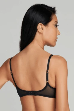 AGENT PROVOCATEUR Lorna Heart Plunge Underwired Bra 10 AGENT PROVOCATEUR Lorna Heart Plunge Underwired Bra -Fashion Lingerie Store agent provocateur lornaheart plunge underwired bra black red 3