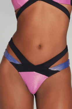 AGENT PROVOCATEUR Mazzy Bikini Bottom, Size 5 (UK 14) 12 AGENT PROVOCATEUR Mazzy Bikini Bottom, Size 5 (UK 14) -Fashion Lingerie Store agent provocateur mazzy bikini bottom pink cobalt 1