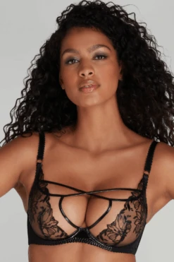 AGENT PROVOCATEUR Ozella Plunge Bra