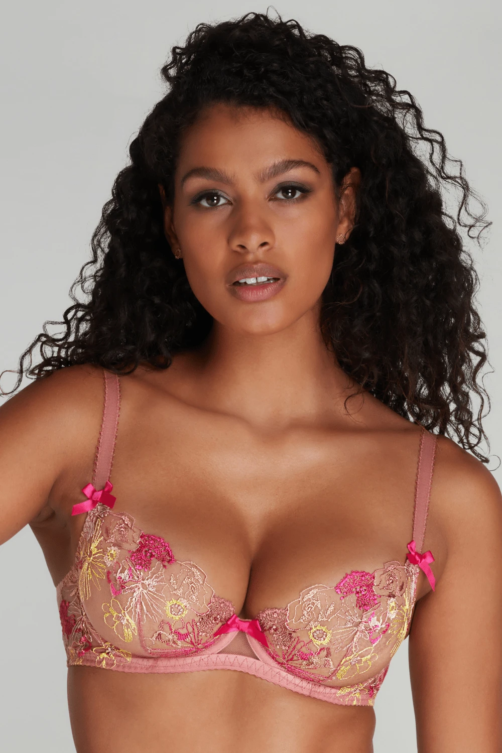 AGENT PROVOCATEUR Zuri Plunge Bra, Size UK 32E 3 AGENT PROVOCATEUR Zuri Plunge Bra, Size UK 32E