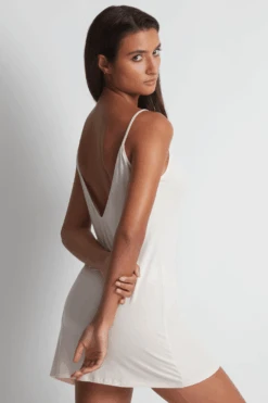 Aubade Lazy Days Nightie Petal 10 Aubade Lazy Days Nightie Petal -Fashion Lingerie Store aubade lazy days nightie petal 2