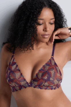 Aubade Life Celebration Embroidered Triangle Bra 14 Aubade Life Celebration Embroidered Triangle Bra -Fashion Lingerie Store aubade life celebration triangle bra vivid purple 4