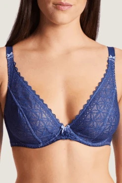Aubade L'Odalisque Underwired Plunge Bra, Size UK 30DD 11 Aubade L'Odalisque Underwired Plunge Bra, Size UK 30DD -Fashion Lingerie Store aubade lodalisque plunge bra hg12 gent 3