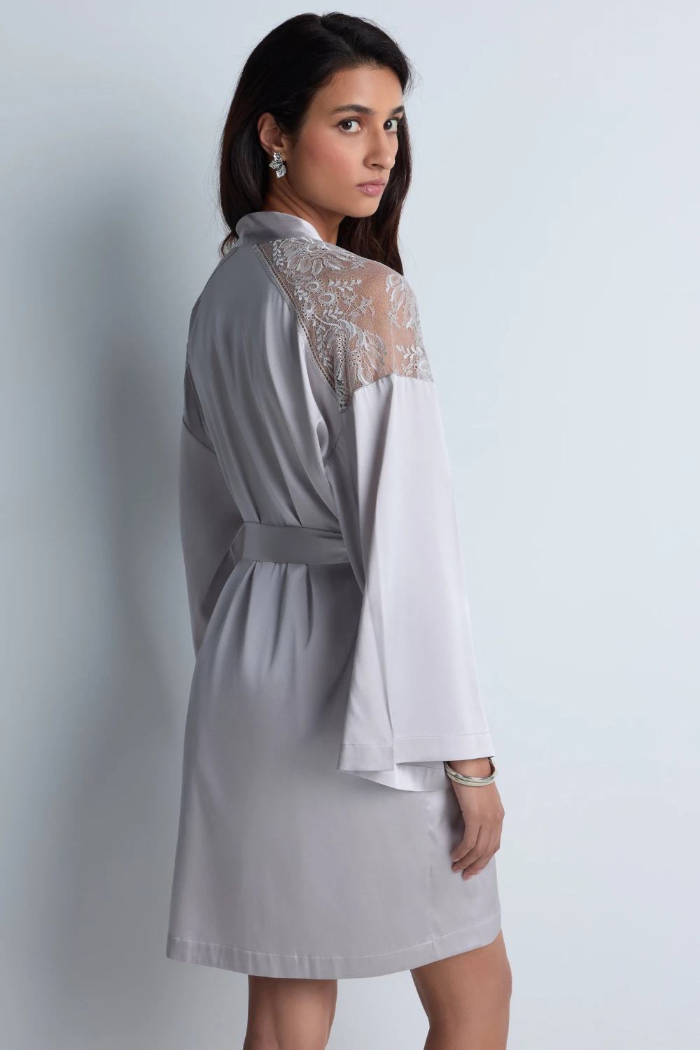 Aubade Midnight Whisper Silver Silk Kimono 5 Aubade Midnight Whisper Silver Silk Kimono - Image 3