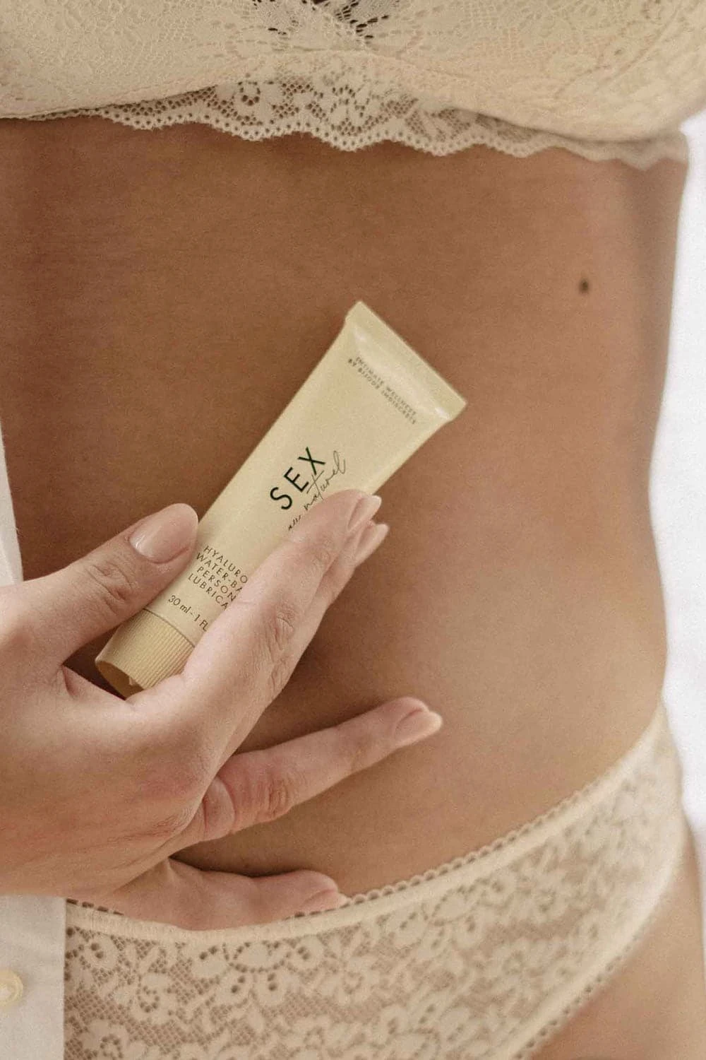 Bijoux Indiscrets Sex Au Naturel Hyaluronic Water-Based Lubricant 3 Bijoux Indiscrets Sex Au Naturel Hyaluronic Water-Based Lubricant