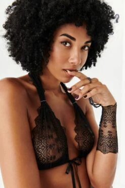 Geneva Dark Pearl Lace Glove