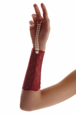 Sydney Daisy Glove In Red