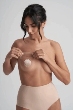 Bye Bra Breast Lift Tape + Satin Nipple Covers 11 Bye Bra Breast Lift Tape + Satin Nipple Covers -Fashion Lingerie Store bye bra breast lift tape satin nipple covers beige 3