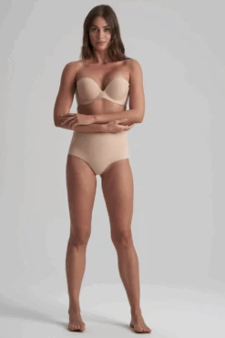 Bye Bra Diva Backless Adhesive Bra In Beige 13 Bye Bra Diva Backless Adhesive Bra In Beige -Fashion Lingerie Store bye bra diva bra beige 4