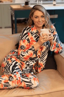 Cyberjammies Nicole Animal Floral Print Pyjama Pants 11 Cyberjammies Nicole Animal Floral Print Pyjama Pants -Fashion Lingerie Store cyberjammies nicole animal floral print pyjama pants 5