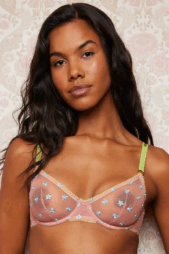 DORA LARSEN Jaime Embroidered Underwire Bra Pink