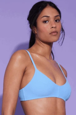 DORA LARSEN Phoebe Wireless Bikini Top Blue 11 DORA LARSEN Phoebe Wireless Bikini Top Blue -Fashion Lingerie Store dora larsen phoebe wireless bikini top 3