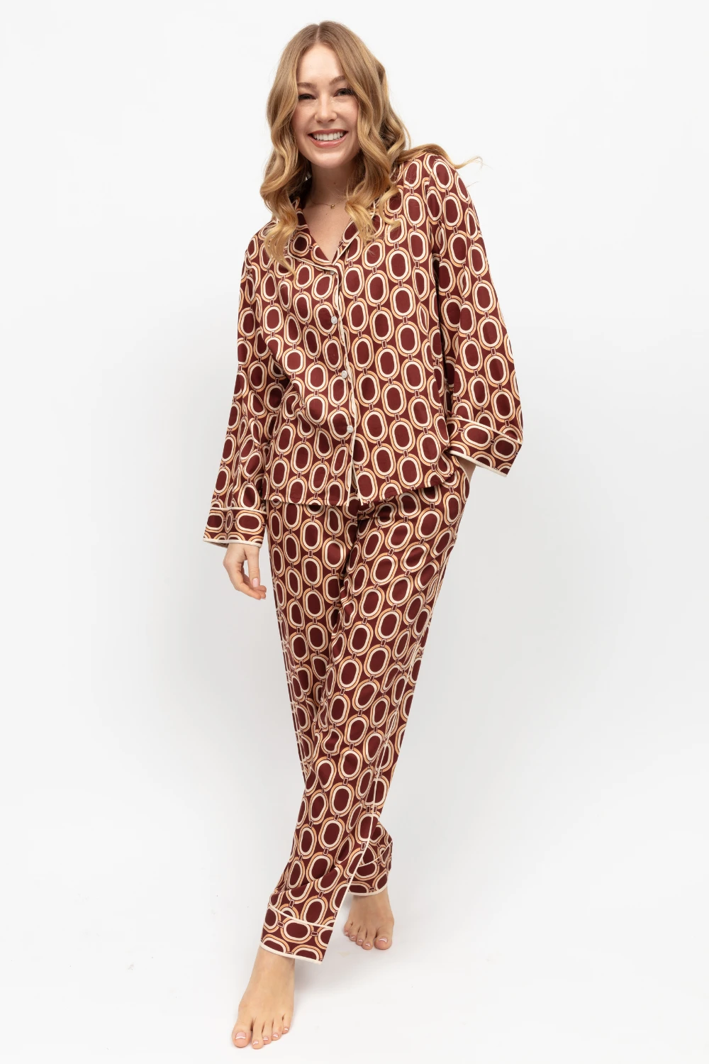 Fitzrovia Chain Print Pyjama Set 5 Fitzrovia Chain Print Pyjama Set - Image 3