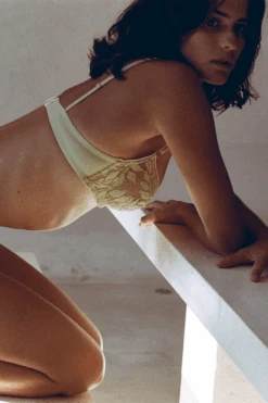 ICONE Gia Green Lace Underwire Bra -Fashion Lingerie Store icone gia underwired bra 3