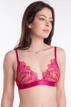 Love Supreme Triangle Bra In Fuchsia, Size UK 32C