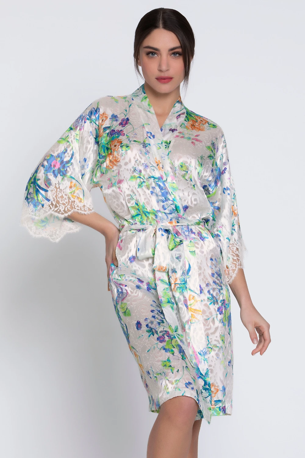 Baisers Legers Mid-Length Robe, Size S (UK 10) 3 Baisers Legers Mid-Length Robe, Size S (UK 10)