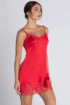 Splendeur Soie Silk Night Dress In Rouge, Size M (UK 12) 12 Splendeur Soie Silk Night Dress In Rouge, Size M (UK 12) -Fashion Lingerie Store lise charmel splendeur soie night dress rouge 2