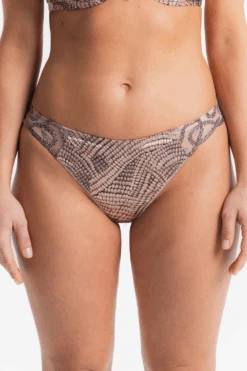 Divine Tanga 8 Divine Tanga -Fashion Lingerie Store louisa bracq divine tanga santal 1