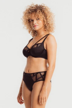 Série Embroidery Full Cup Bra 9 Série Embroidery Full Cup Bra -Fashion Lingerie Store louisa bracq serie full cup bra black 3