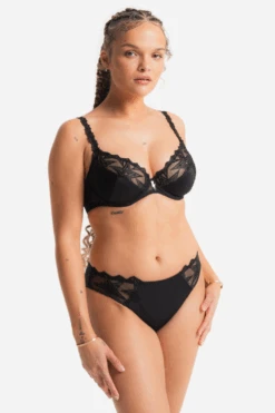 Superstar Plunge Bra 15 Superstar Plunge Bra -Fashion Lingerie Store louisa bracq superstar plunge bra black 6