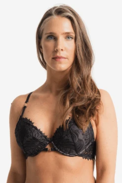 Swan Push Up Bra 10 Swan Push Up Bra -Fashion Lingerie Store louisa bracq swan push up bra black 3