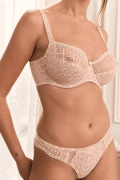 Tweegy Embroidered Full Cup Bra 17 Tweegy Embroidered Full Cup Bra -Fashion Lingerie Store louisa bracq tweegy full cup bra nude rose 7