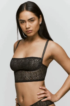 Tabei Black Wireless Bralette 11 Tabei Black Wireless Bralette -Fashion Lingerie Store sarda tabei image bra black gold 2