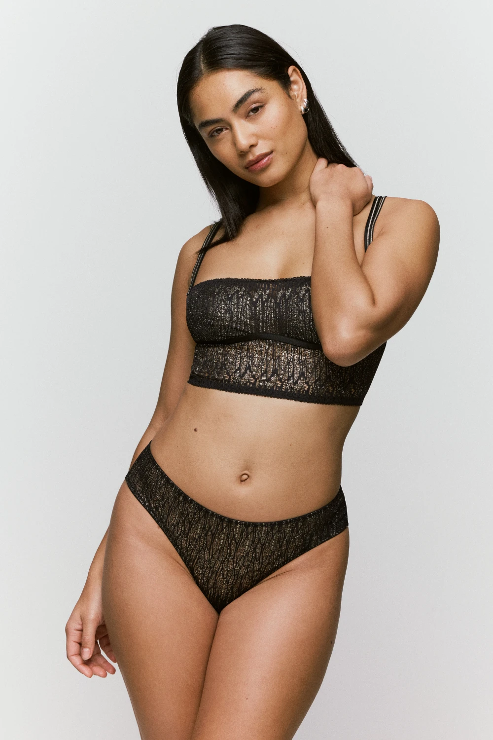 Tabei Black Wireless Bralette 8 Tabei Black Wireless Bralette - Image 6