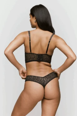 Tabei Black Wireless Bralette 15 Tabei Black Wireless Bralette -Fashion Lingerie Store sarda tabei image bra black gold 6