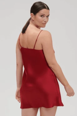 Simone Perele Dream Silk Nightdress Tanga Red 10 Simone Perele Dream Silk Nightdress Tanga Red -Fashion Lingerie Store simone perele dream nightdress tanga red 5