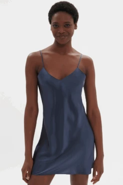 Simone Perele Dream Silk Nightdress Cinder Blue