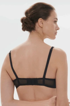 Simone Perele Intrigue Half Cup Bra 10 Simone Perele Intrigue Half Cup Bra -Fashion Lingerie Store simone perele intrigue half cup bra black 2