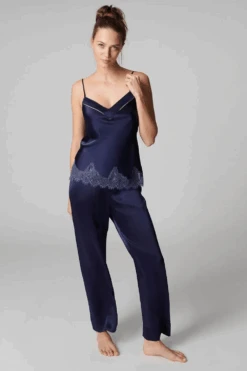 Simone Perele Nocturne Silk Camisole Midnight 14 Simone Perele Nocturne Silk Camisole Midnight -Fashion Lingerie Store simone perele nocturne camisole midnight 3