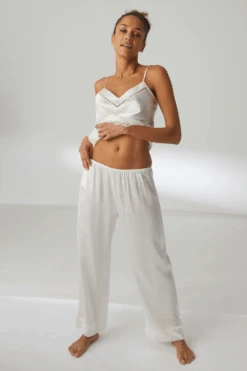 Simone Perele Nocturne Silk Camisole Natural 9 Simone Perele Nocturne Silk Camisole Natural -Fashion Lingerie Store simone perele nocturne silk camisole natural 3