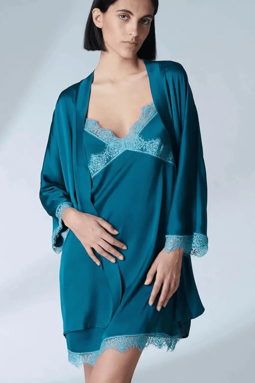 Simone Perele Satin Secrets Cyan Blue Short Kimono, Size L (UK 12-14) 8 Simone Perele Satin Secrets Cyan Blue Short Kimono, Size L (UK 12-14) - Image 6