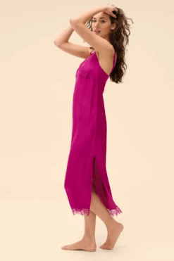 Simone Perele Satin Secrets Azalea Long Nightie 9 Simone Perele Satin Secrets Azalea Long Nightie -Fashion Lingerie Store simone perele satin secrets long nightdress azalea 3