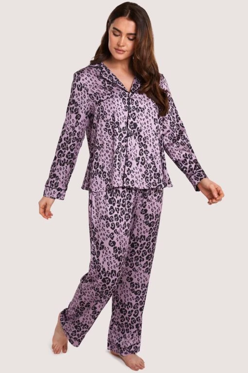 Kaylee Animal Print Pyjama Set, Size UK 8 2 Kaylee Animal Print Pyjama Set, Size UK 8 -Fashion Lingerie Store wolf whistle kaylee animal print pyjama set 3
