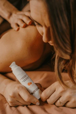 Allover Delicious Gel Peach Apricot 50ml -Fashion Lingerie Store yes for lov allover delicious gel peach apricot 4